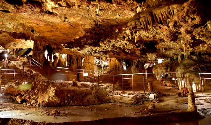 Les coves Meravelles